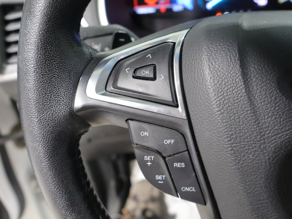 Used 2020 Ford Edge SEL w/ Convenience Package AWD/4WD image 31