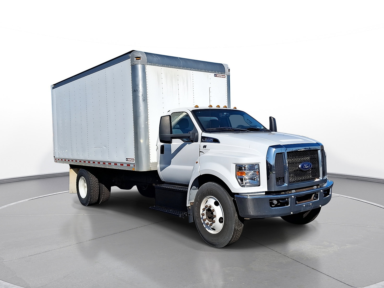 Used 2019 Ford F650 2WD Regular Cab Super Duty image 1