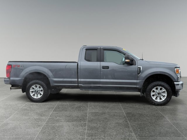 Used 2022 Ford F250 XL w/ STX Appearance Package image 6