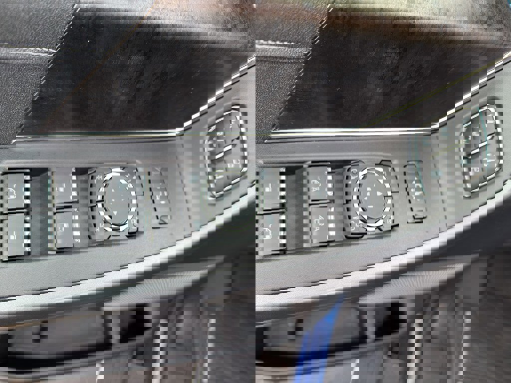 New 2026 Ford F350 Lariat w/ Tremor Off-Road Package image 15