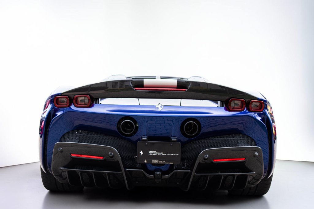 Used 2024 Ferrari SF90 Spider AWD/4WD image 22