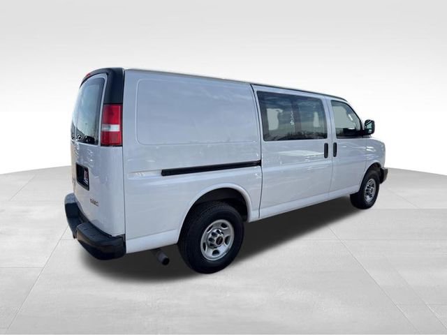 Used 2016 GMC Savana 3500 image 4