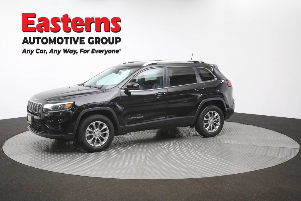 Used 2021 Jeep Cherokee Latitude Plus AWD/4WD image 57