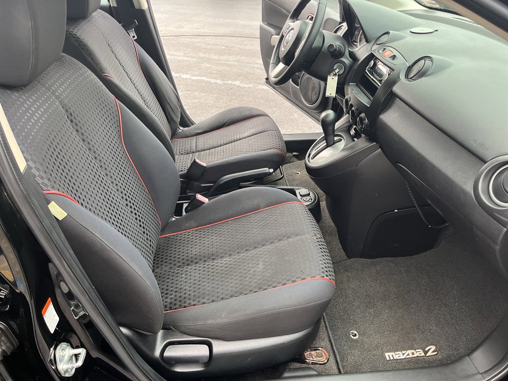 Used 2011 MAZDA MAZDA2 Touring image 22