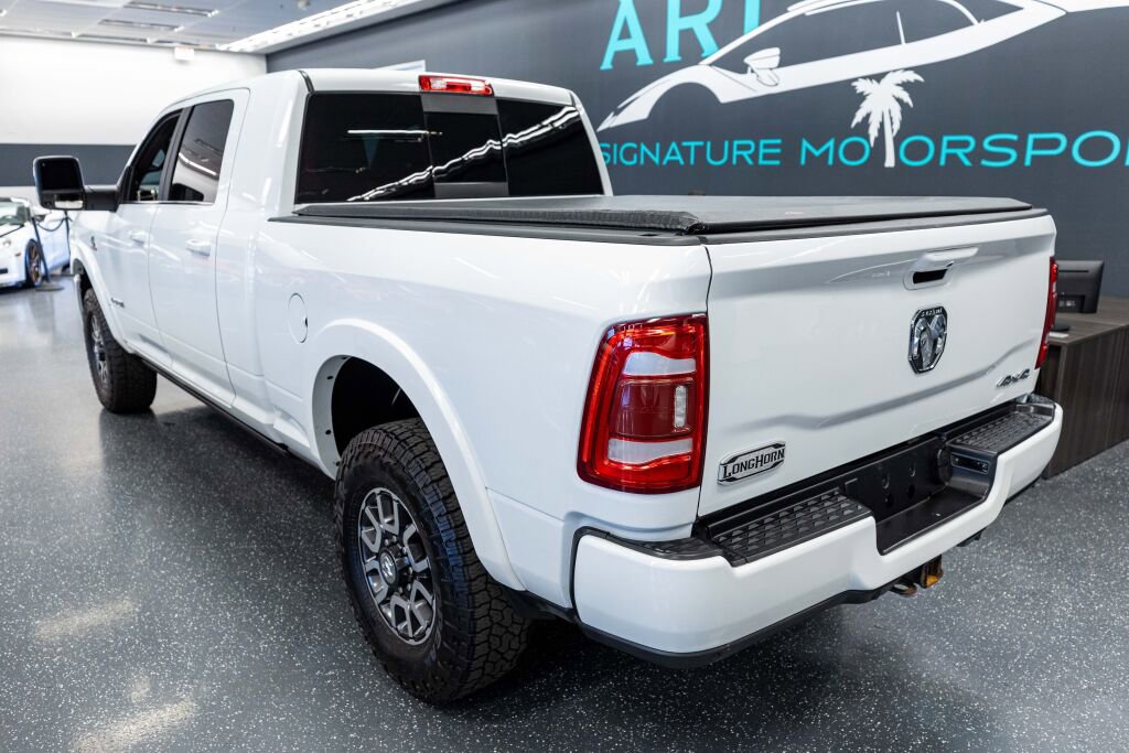 Used 2023 RAM 3500 Limited image 8