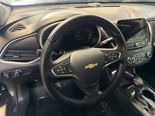 Used 2023 Chevrolet Malibu LT FWD image 12