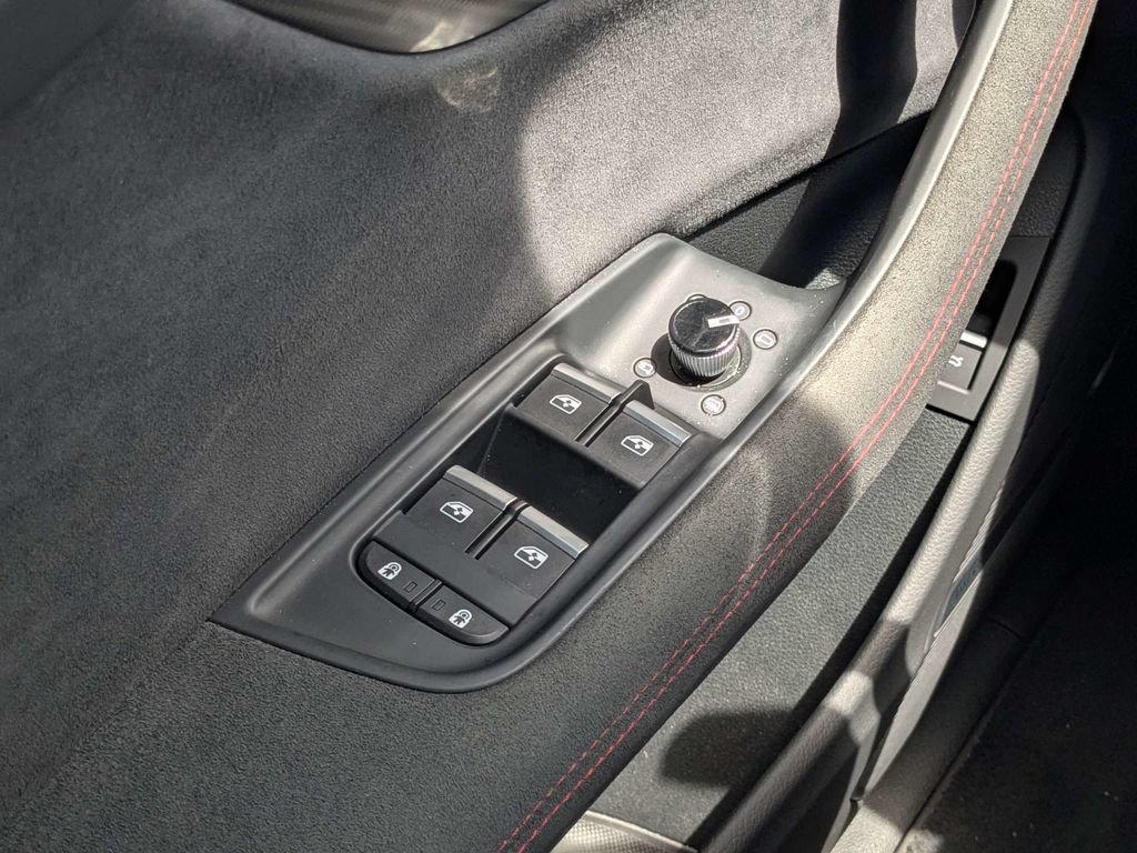 Used 2025 Audi RS Q8 performance AWD/4WD image 19
