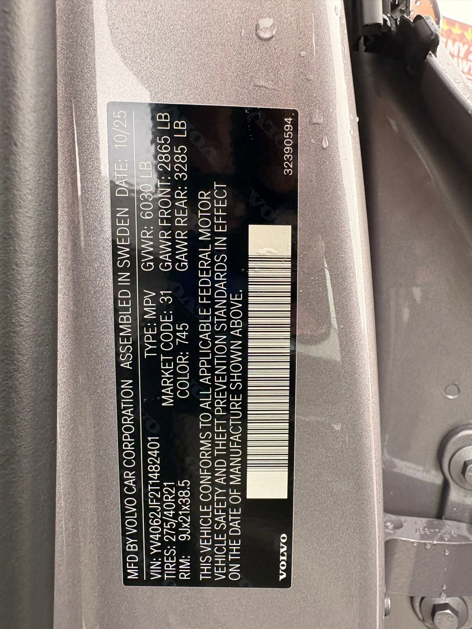 Used 2026 Volvo XC90 B6 Ultra w/ Protection Package image 21