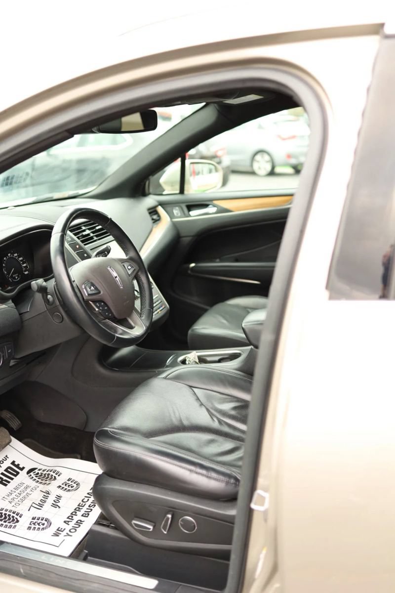 Used 2015 Lincoln MKC AWD w/ Equipment Group 102A Reserve image 15