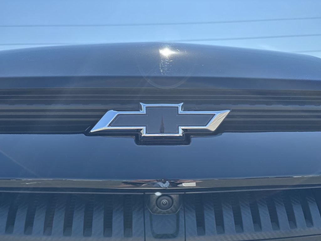 New 2026 Chevrolet Equinox EV LT w/ LPO, Tech Bronze Package FWD image 31