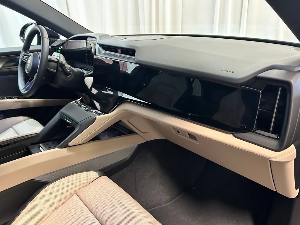 New 2026 Porsche Cayenne Electric AWD/4WD image 26