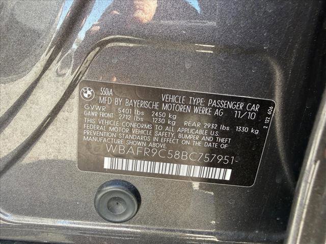 Used 2011 BMW 550i Sedan image 26