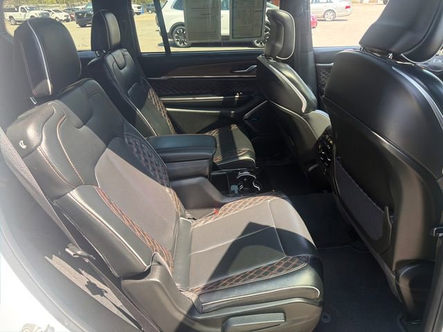 Used 2023 Jeep Grand Cherokee L Summit w/ Advanced Protech Group IV image 21