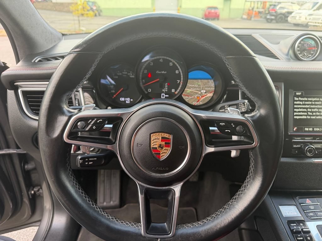 Used 2015 Porsche Macan Turbo AWD/4WD image 13