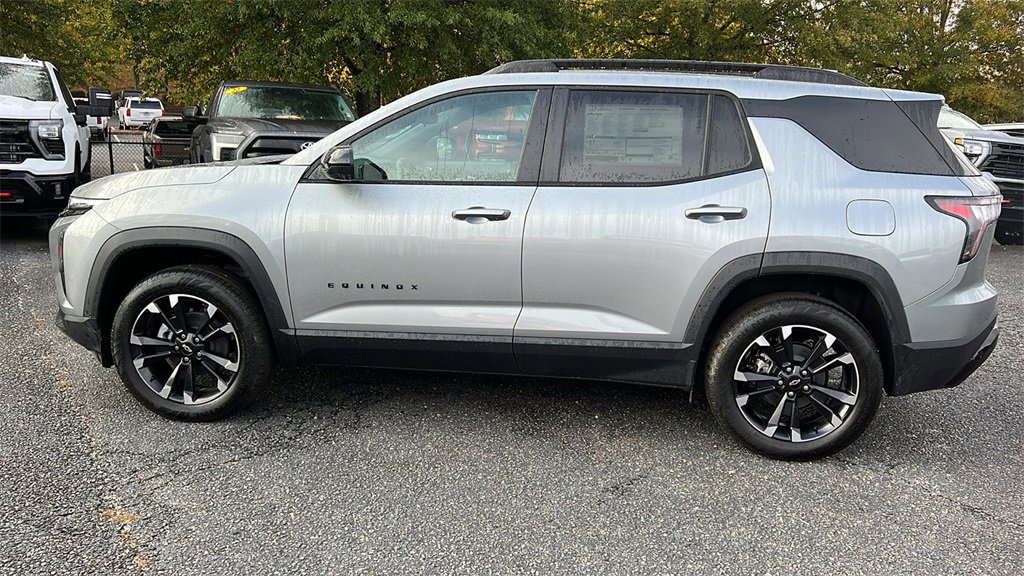 New 2026 Chevrolet Equinox RS w/ Convenience Package III image 8