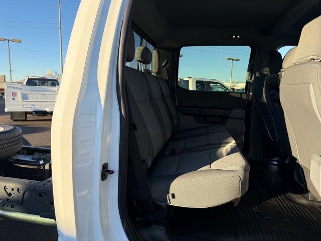 New 2026 Ford F550 4x4 Crew Cab image 13