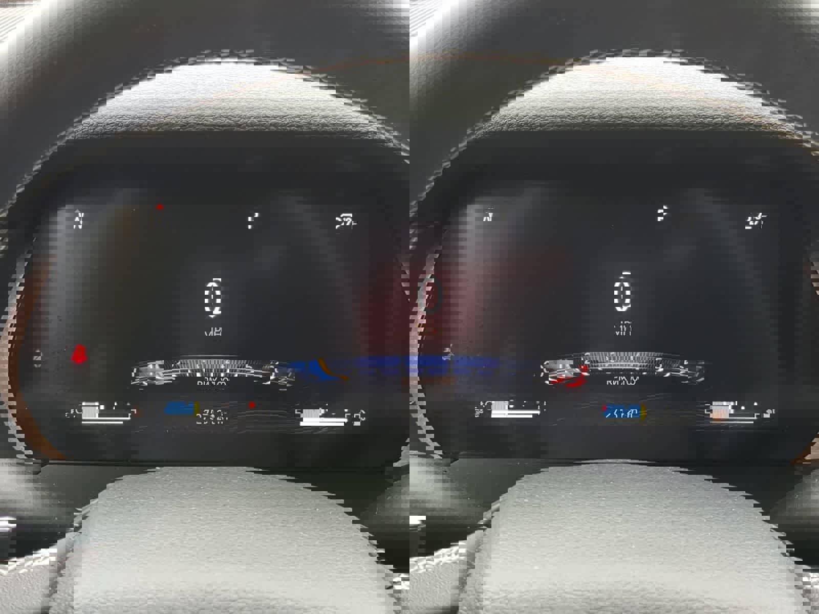 Used 2023 Jeep Grand Cherokee Laredo image 31