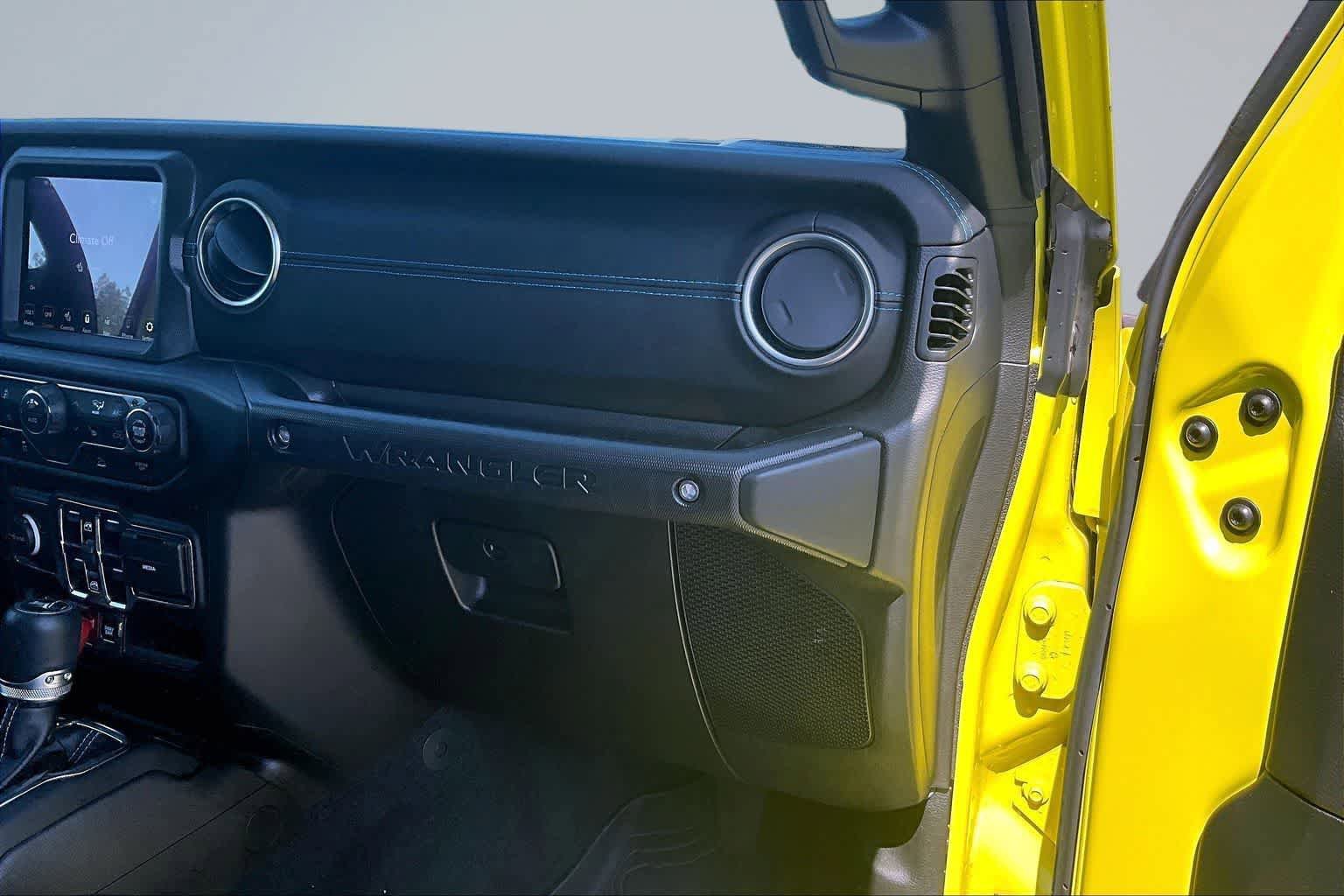 Used 2023 Jeep Wrangler Unlimited Rubicon 4xe w/ Cold Weather Group AWD/4WD image 24