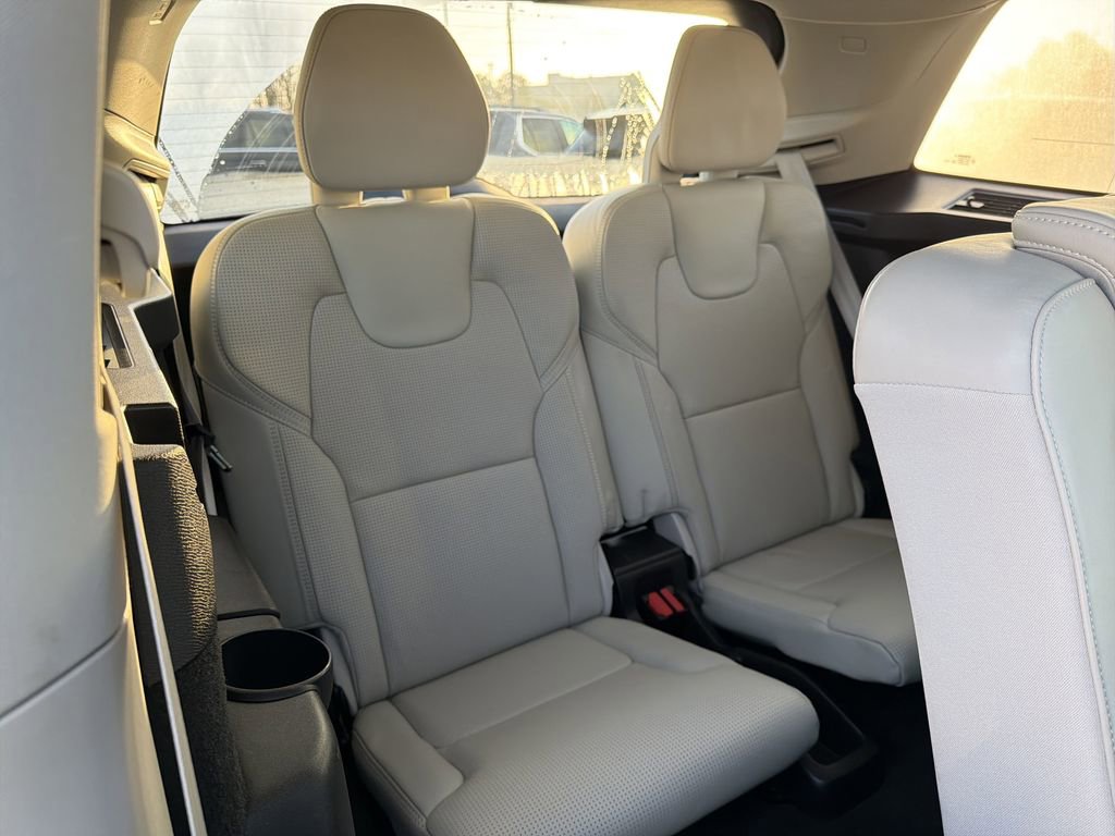Used 2020 Volvo XC90 T6 Inscription image 18