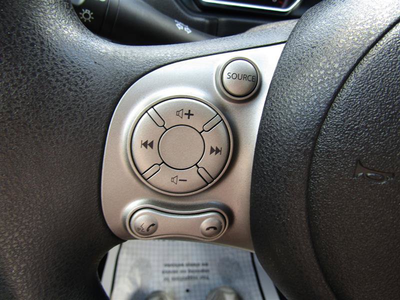 Used 2013 Nissan Versa SV w/ Convenience Pkg image 13