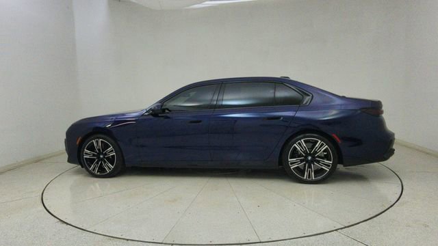 Used 2023 BMW 760i xDrive AWD/4WD image 68