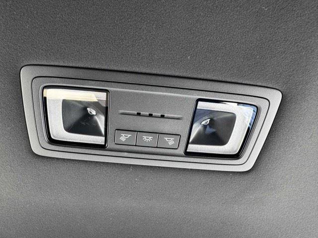 Used 2023 Lexus LS 500 w/ Accessory Package (Z2) RWD image 43