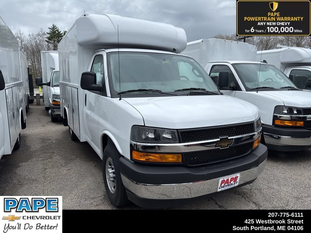 New 2025 Chevrolet Express 3500 w/ Power Convenience Package