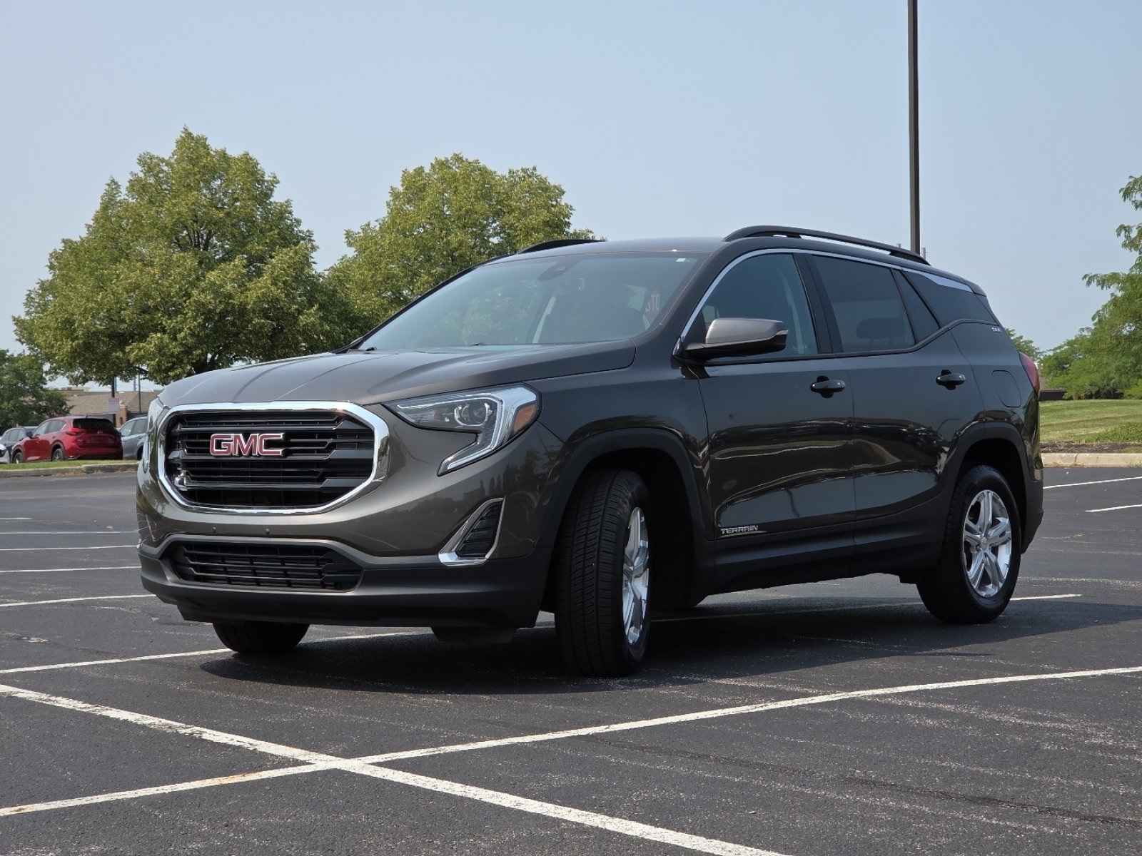 Used 2020 GMC Terrain SLE w/ Driver Convenience Package FWD image 13
