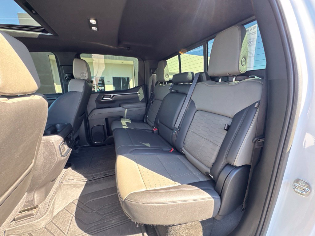 Used 2022 Chevrolet Silverado 1500 ZR2 w/ Technology Package AWD/4WD image 15