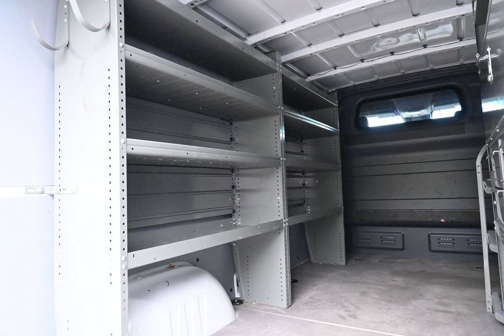 Used 2023 Mercedes-Benz Sprinter 2500 image 11