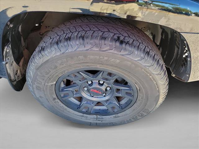 Used 2023 Toyota 4Runner SR5 AWD/4WD image 10