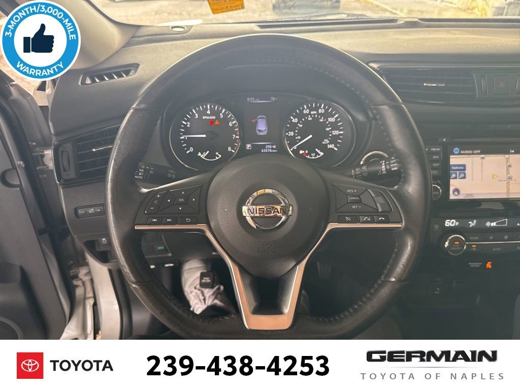 Used 2017 Nissan Rogue Sport SV w/ SV Premium Package FWD image 19