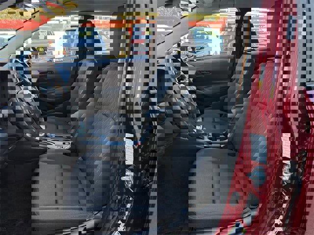 Used 2024 Toyota Corolla LE image 25