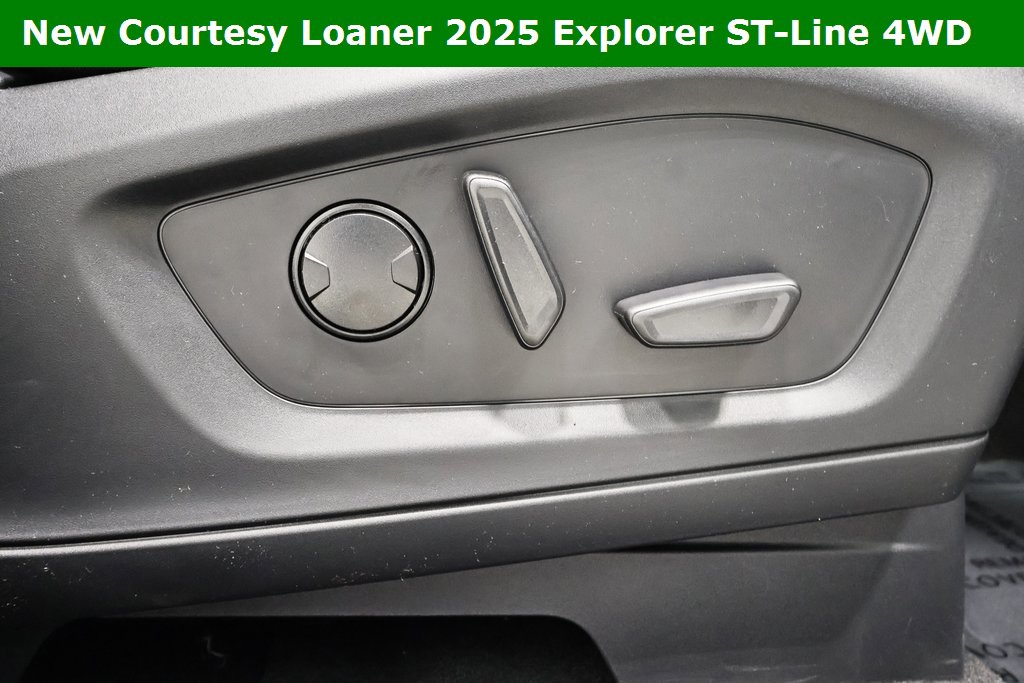 New 2025 Ford Explorer ST-Line w/ Premium Package image 19