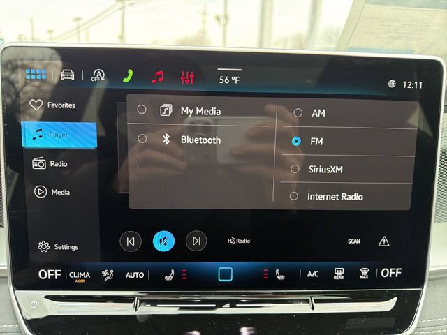 New 2026 Volkswagen Tiguan SE R-Line FWD image 17
