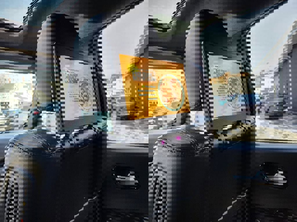 Used 2021 Dodge Durango Citadel w/ Premium Entertainment Group image 16