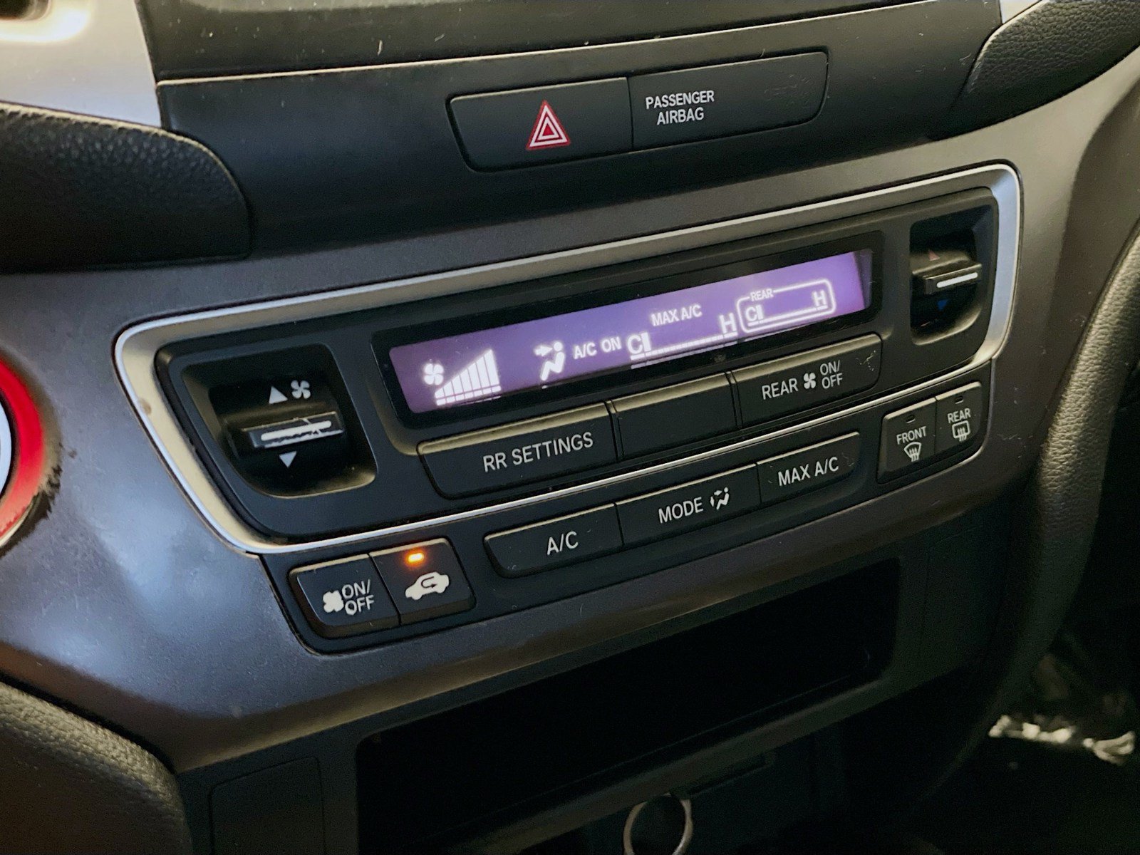 Used 2017 Honda Pilot LX image 11