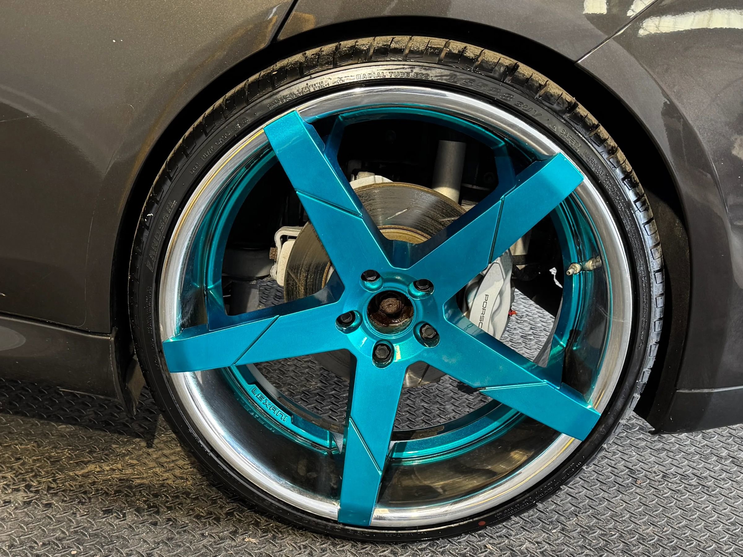 Used 2013 Porsche Panamera S image 11