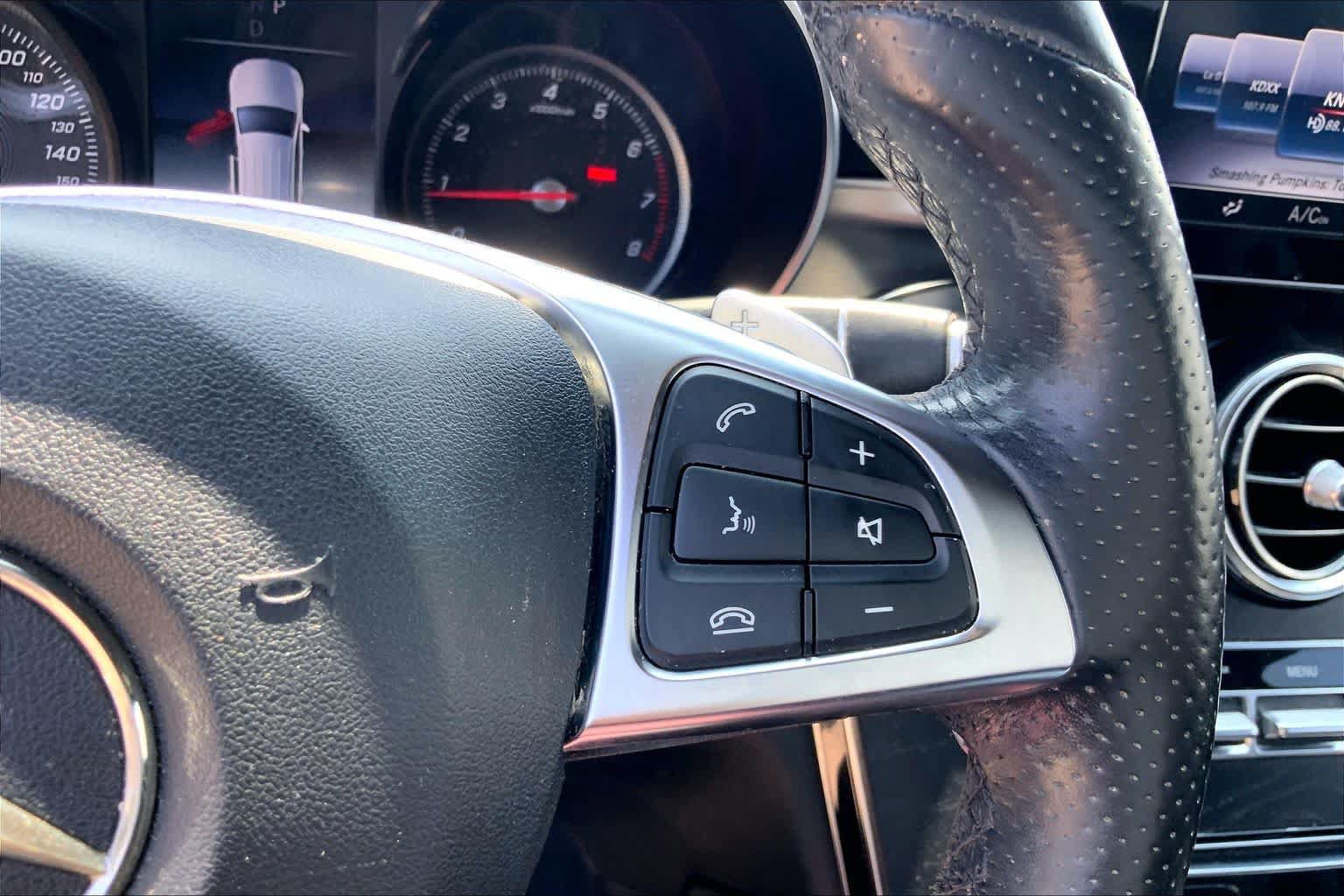 Used 2019 Mercedes-Benz GLC 300 image 24
