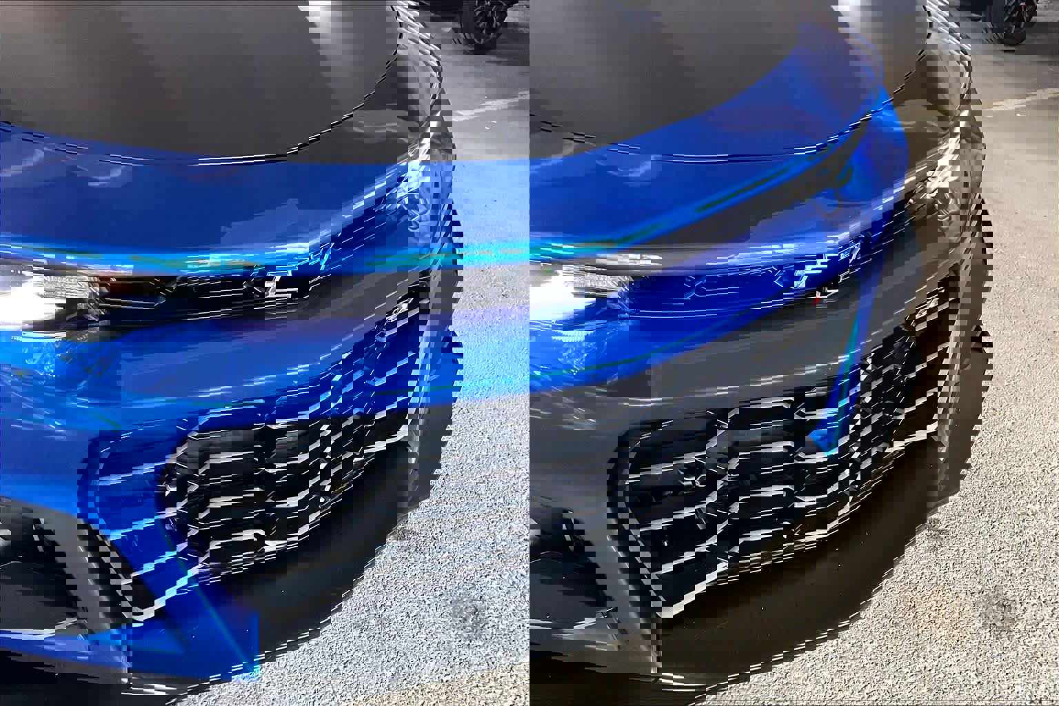 Used 2018 Chevrolet Camaro ZL1 RWD image 29