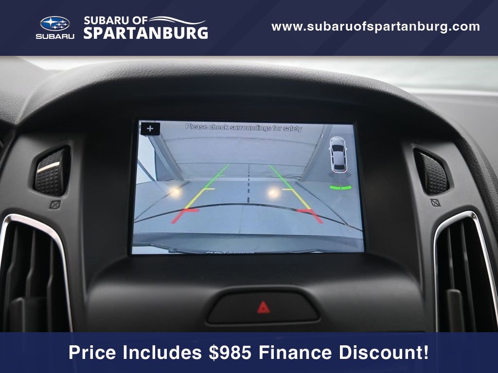 Used 2016 Ford Focus Titanium image 11