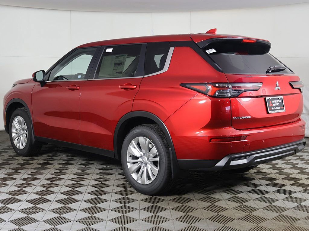 New 2026 Mitsubishi Outlander ES AWD/4WD image 10
