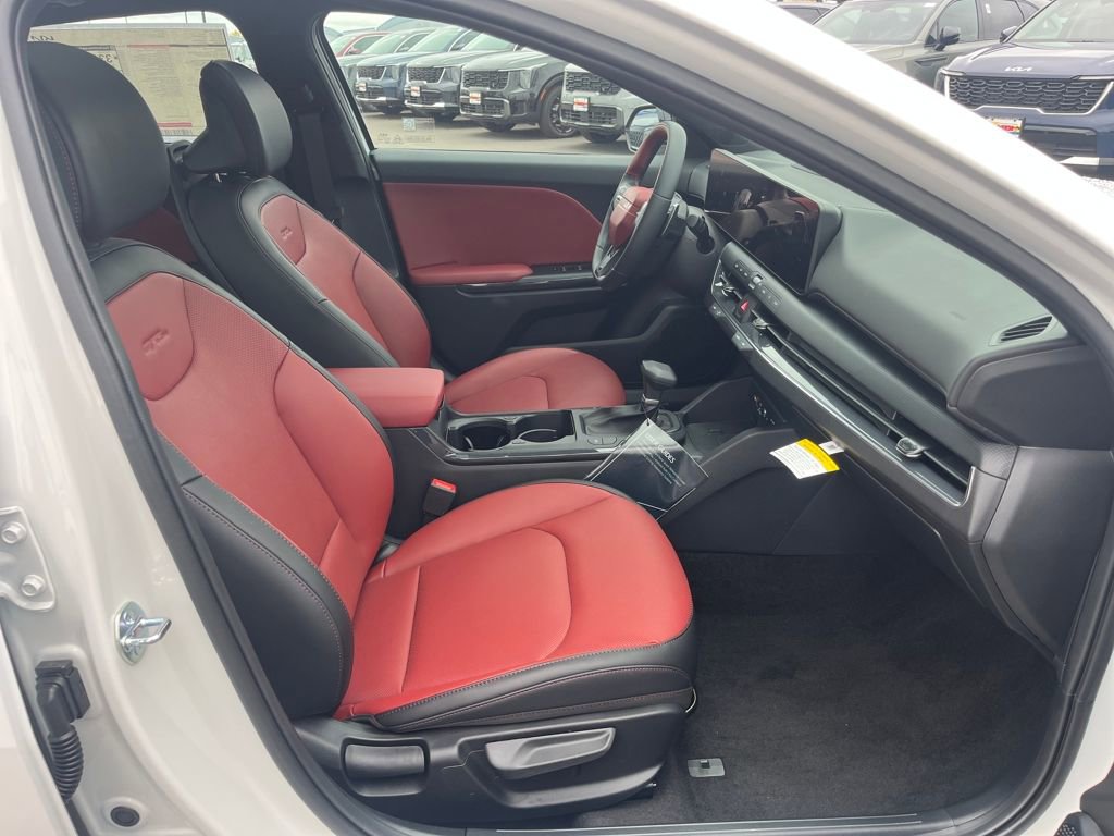 New 2025 Kia K4 GT-Line w/ GT-Line Premium Package image 16