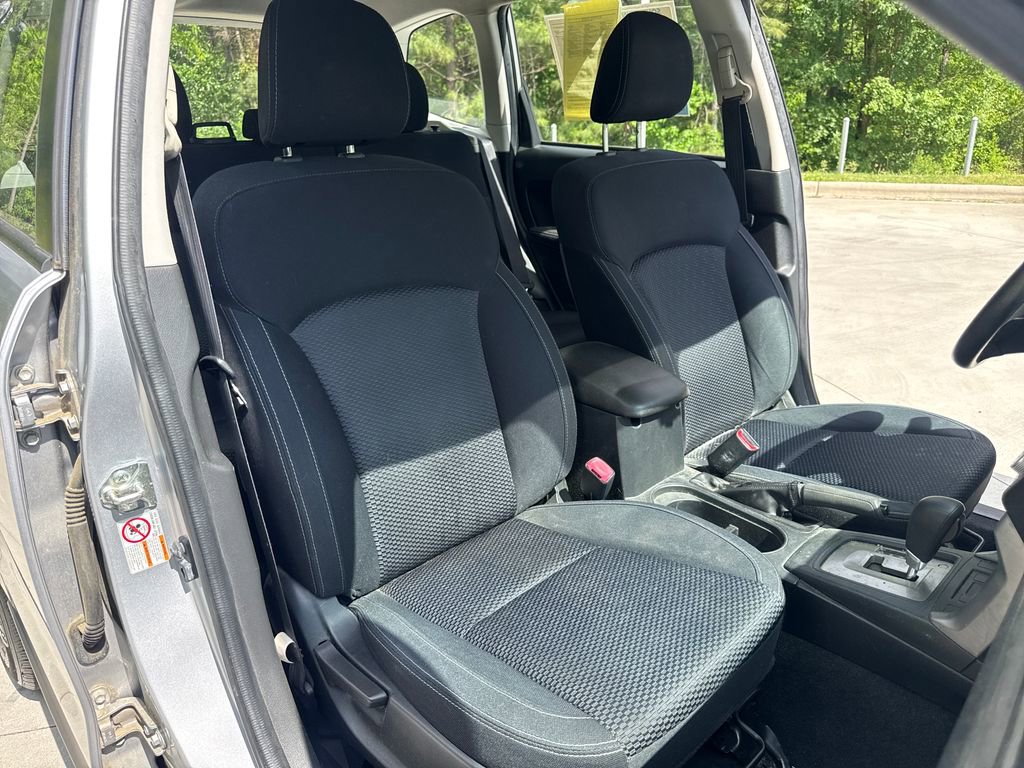 Used 2016 Subaru Forester 2.5i w/ Alloy Wheel Package image 33