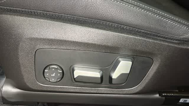 Used 2023 BMW X3 xDrive30i w/ Premium Package image 16