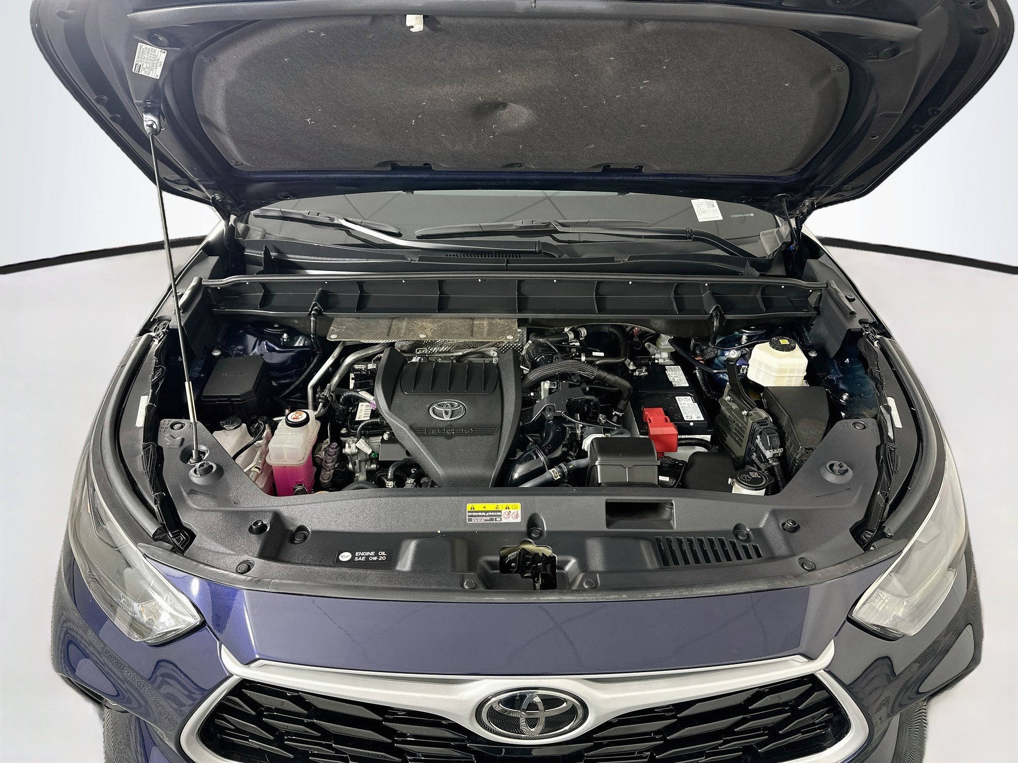 Used 2023 Toyota Highlander XLE FWD image 36