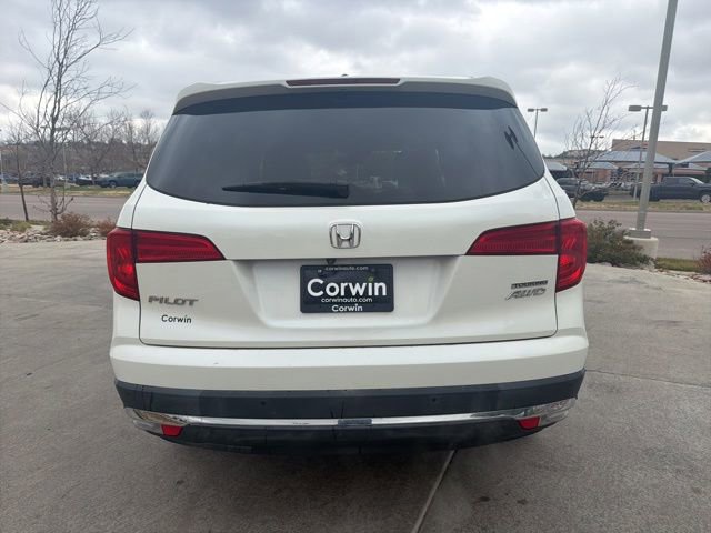 Used 2018 Honda Pilot Touring image 7