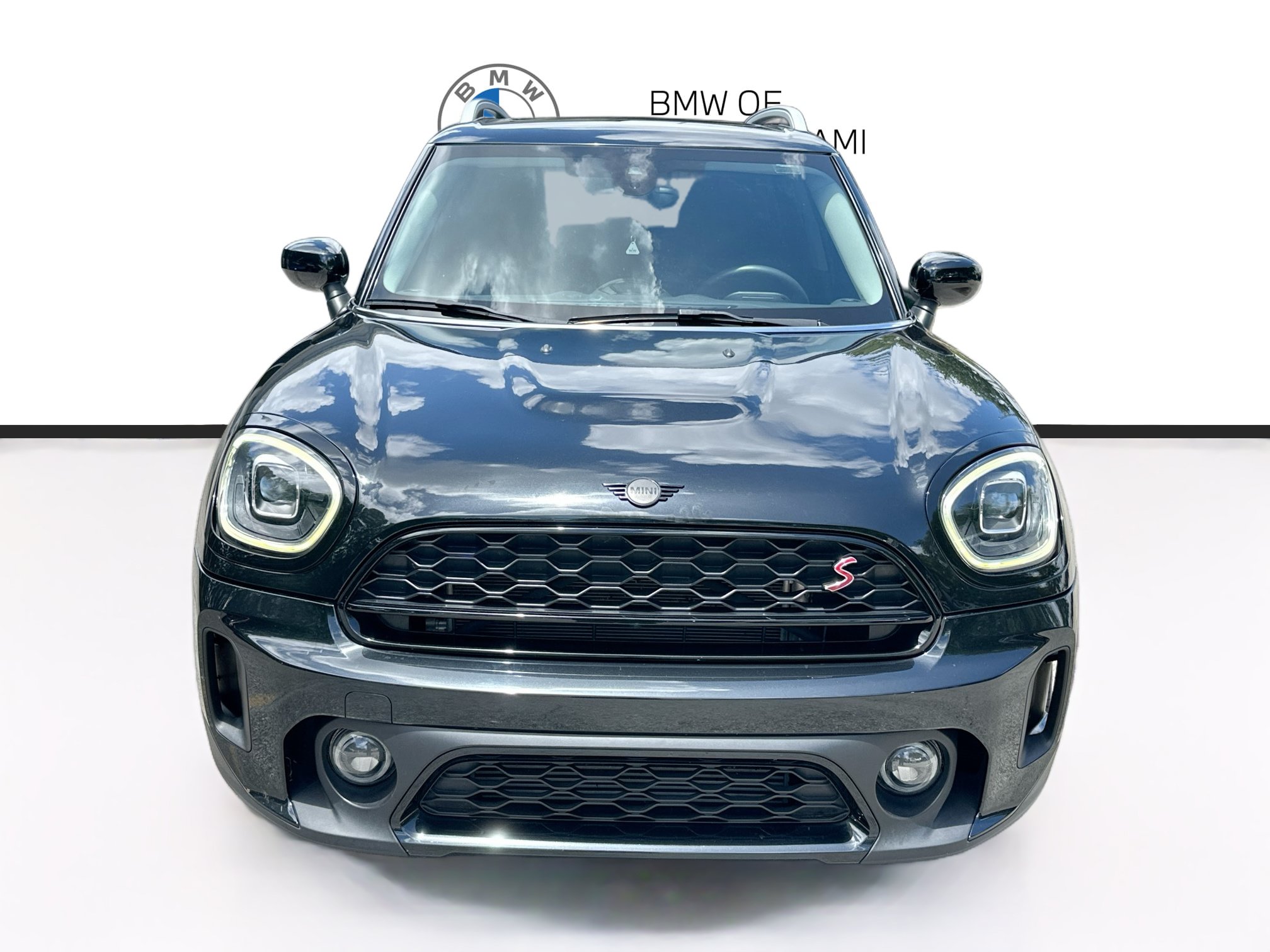 Used 2024 MINI Cooper Countryman S w/ Premium Package FWD image 2
