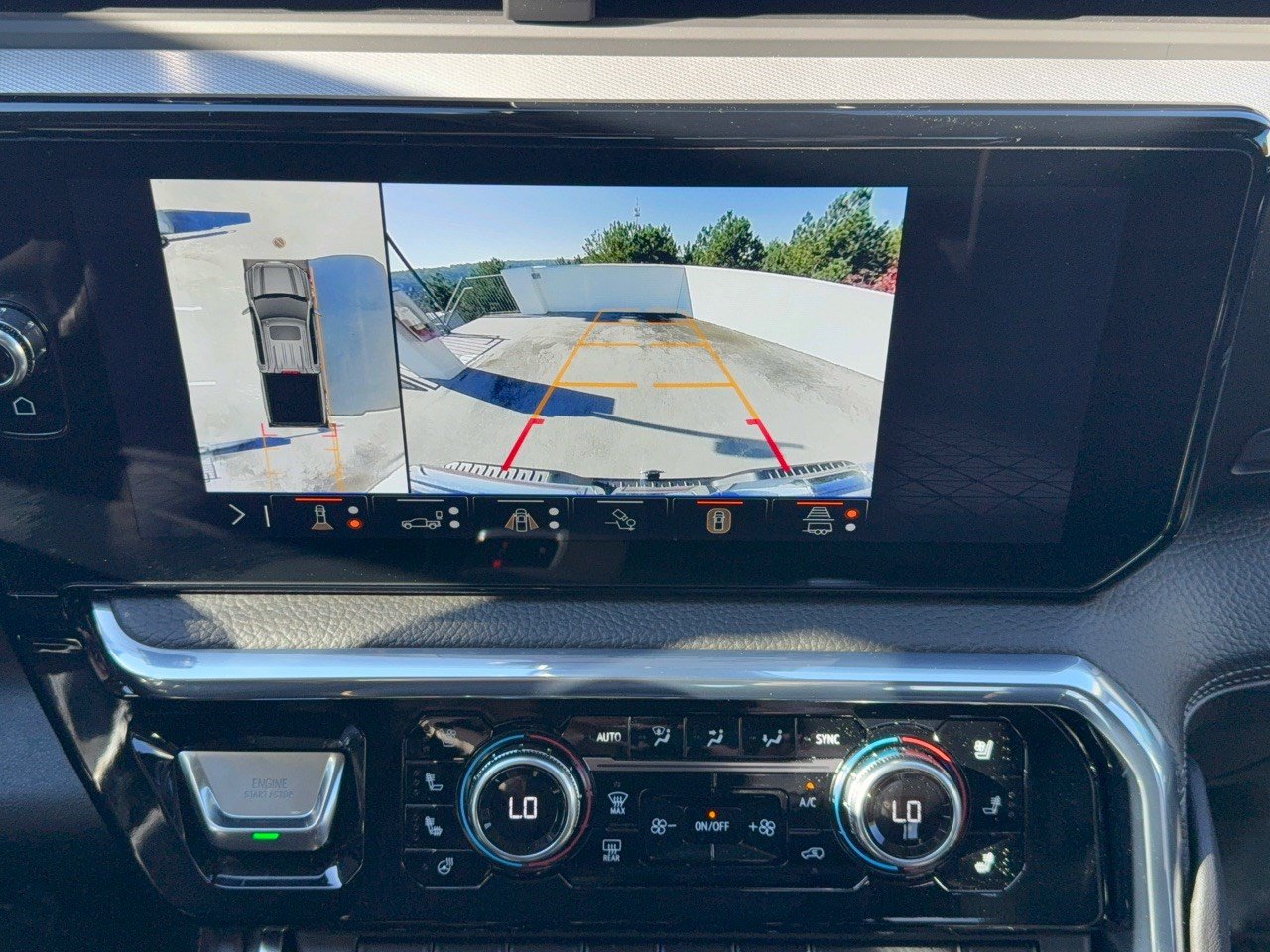 Used 2025 GMC Sierra 1500 Denali AWD/4WD image 24