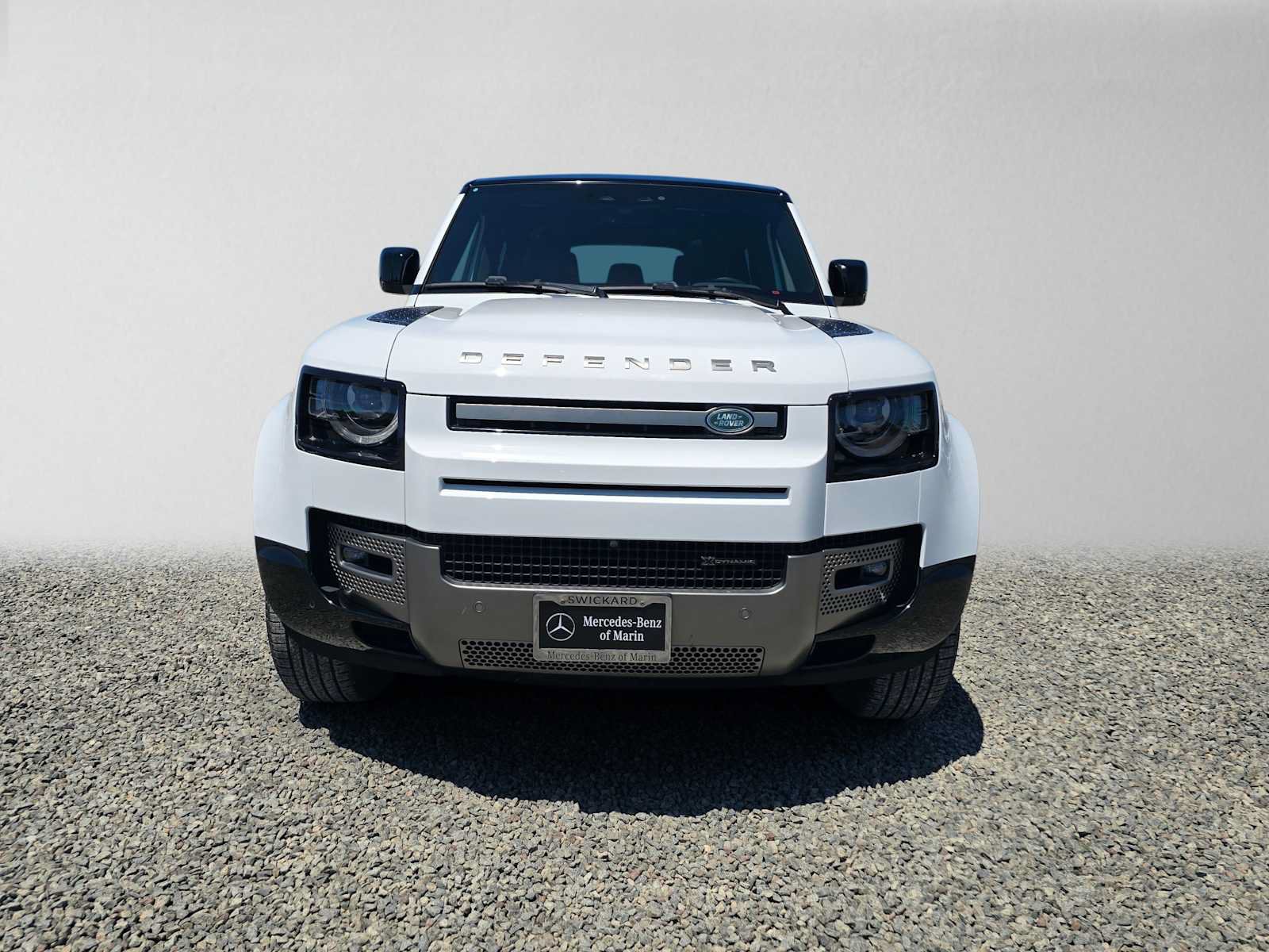 Used 2023 Land Rover Defender 110 X-Dynamic SE AWD/4WD image 8